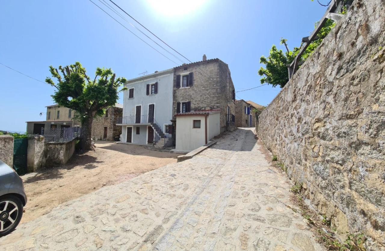 Maison De Vacances Renno Екстериор снимка